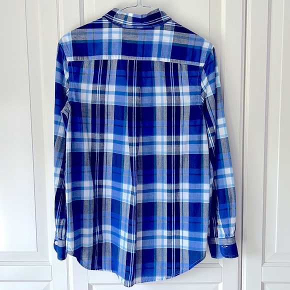 RALPH LAUREN. LARGE (size 14 to 16). Plaid, blues, black white. Classic POLO. - Picture 4 of 4